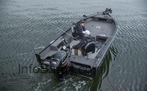 Crestliner 1750 Pro Tiller scheda tecnica e recensioni